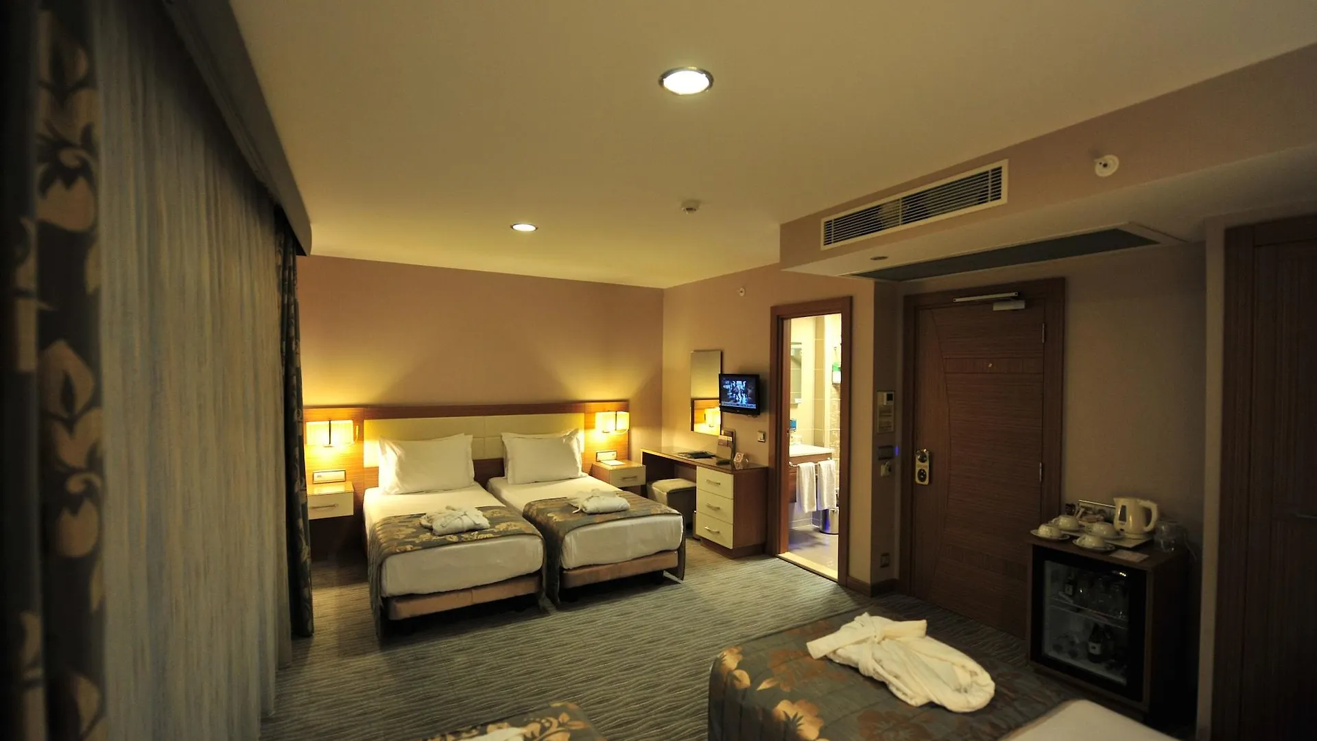 Yasmak Comfort Hotel Istanbul